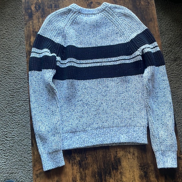 Banana Republic full knit sweater - Picture 3 of 3